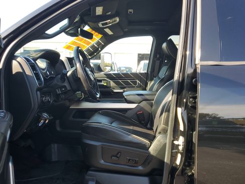Used 2019 RAM 2500 Laramie image 21