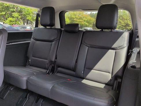 New 2025 Ford Expedition Max Active image 13