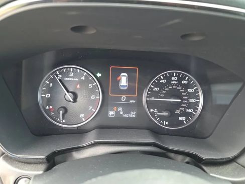 Used 2025 Subaru Outback Premium AWD/4WD image 5