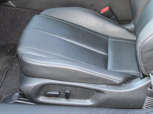 Used 2017 INFINITI Q60 2.0t w/ Moonroof Package image 15