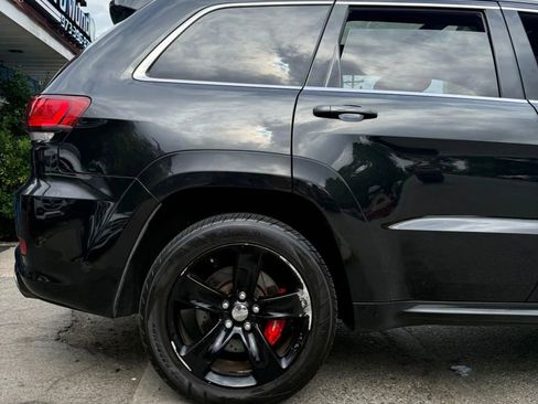 Used 2015 Jeep Grand Cherokee SRT AWD/4WD image 8
