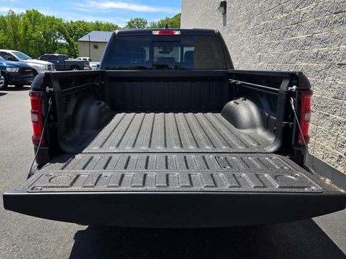 New 2026 RAM 1500 Laramie AWD/4WD image 11
