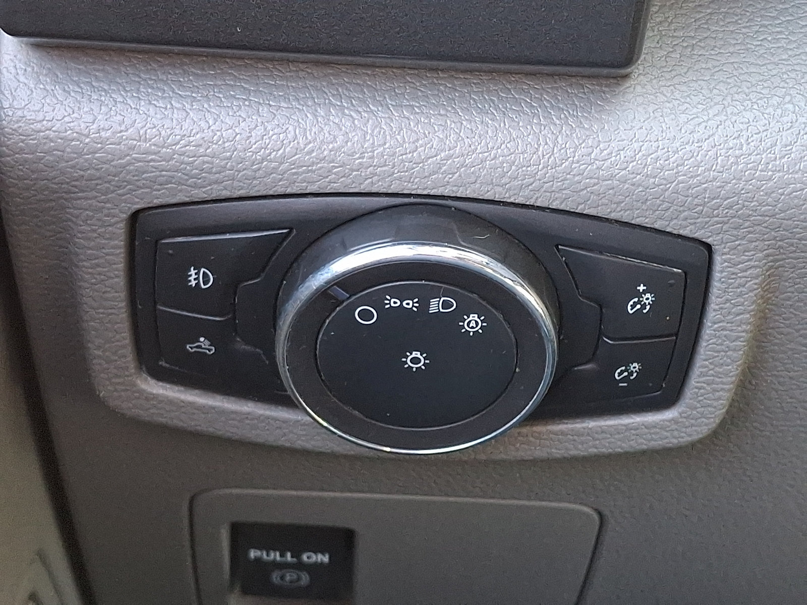 Used 2018 Ford F150 XLT w/ XTR Package AWD/4WD image 26
