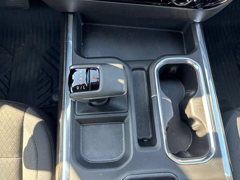 Certified 2025 Chevrolet Silverado 1500 LT Trail Boss w/ Convenience Package II AWD/4WD image 21