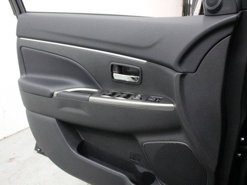 New 2026 Mitsubishi Outlander Sport SE image 15