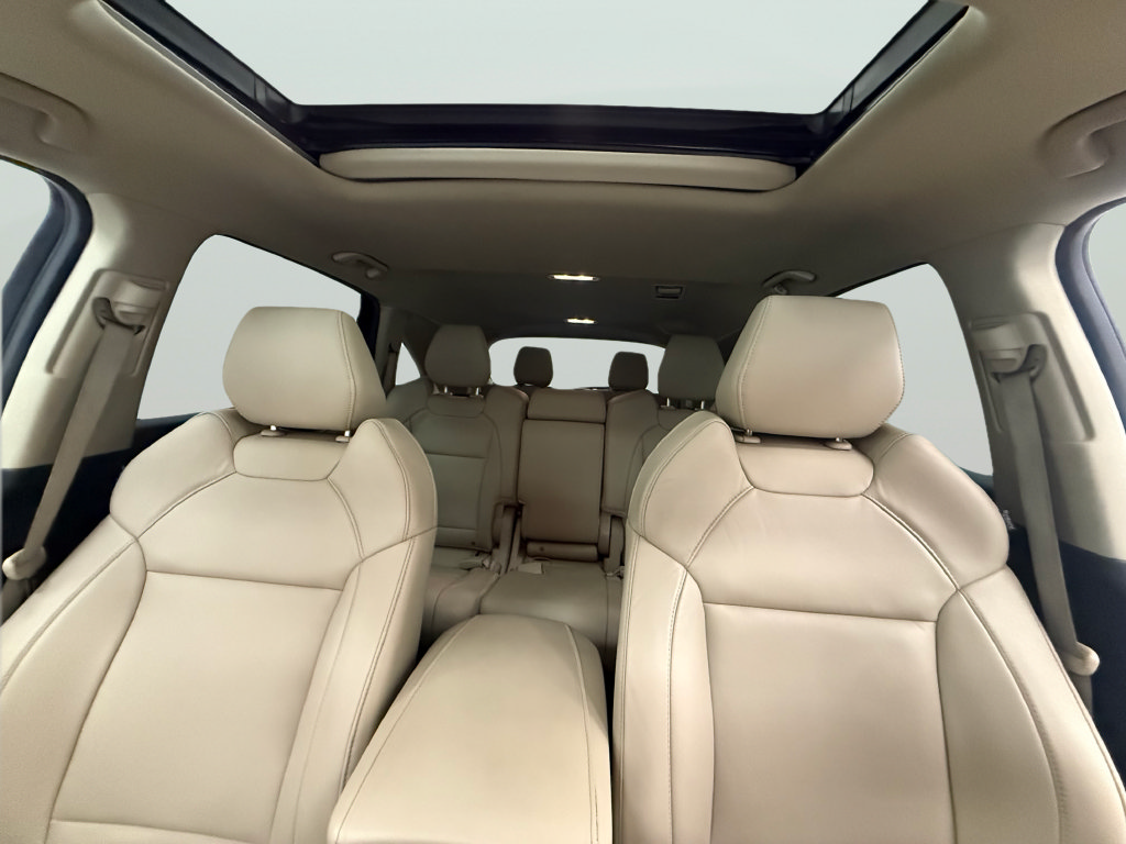 Used 2020 Acura MDX FWD image 16