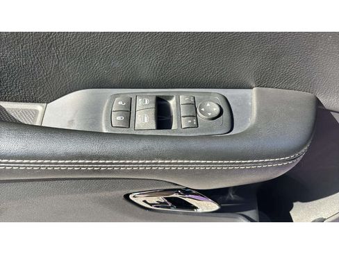 Used 2016 Dodge Challenger SRT Hellcat RWD image 26
