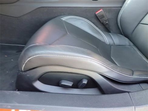 Used 2020 Chevrolet Corvette Stingray Coupe w/ Z51 Performance Package image 13