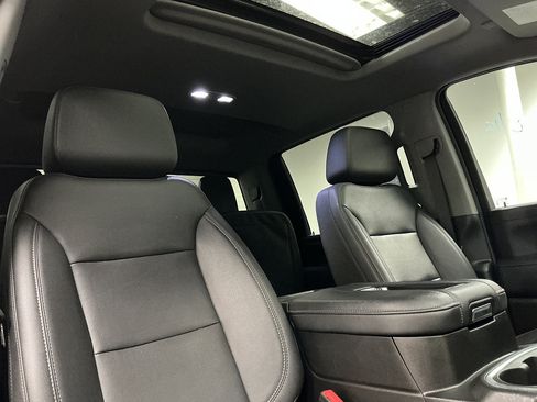 Used 2022 Chevrolet Silverado 2500 LTZ w/ Z71 Chrome Sport Edition AWD/4WD image 38