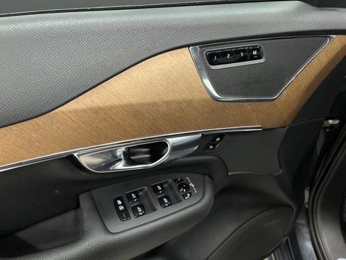 Used 2021 Volvo XC90 T8 Inscription Expression w/ Advanced Package image 29