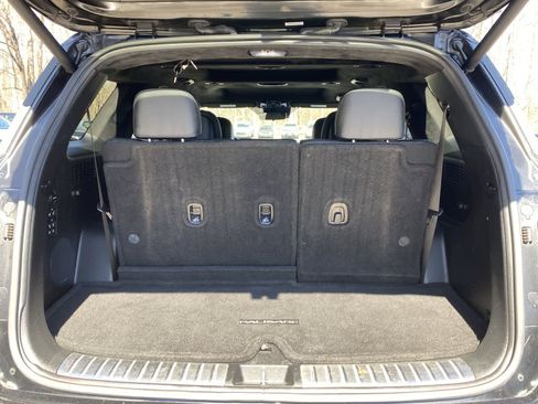 Used 2023 Hyundai Palisade Calligraphy image 10