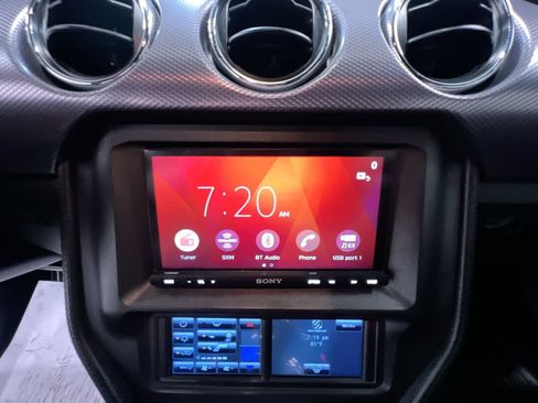 Used 2016 Ford Mustang GT RWD image 24