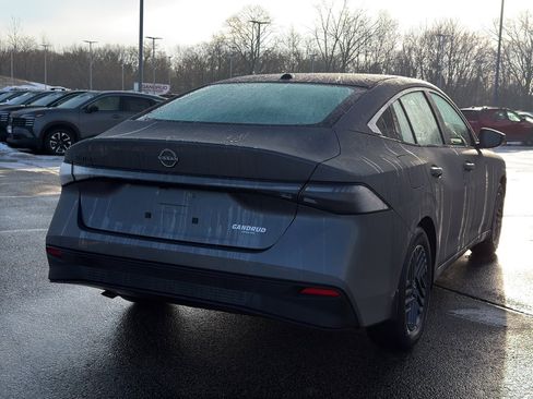 New 2026 Nissan Sentra SV image 5