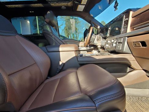 Used 2024 Ford F350 King Ranch image 4