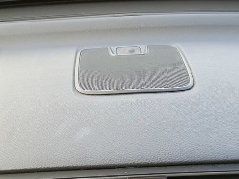 Used 2018 Honda CR-V Touring image 26