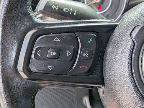 Used 2019 Jeep Wrangler Sport AWD/4WD image 26