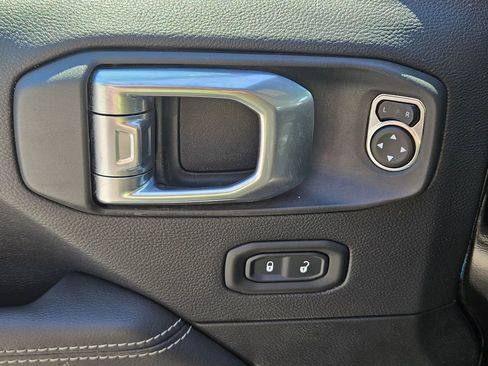 Certified 2022 Jeep Wrangler Unlimited Sahara image 11