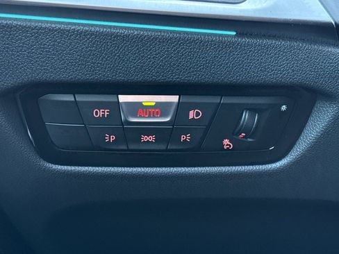 Certified 2023 BMW 330e w/ Convenience Package image 35