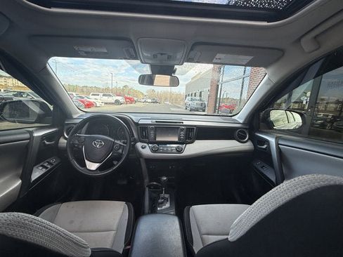 Used 2017 Toyota RAV4 XLE image 15