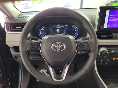 Used 2025 Toyota RAV4 XLE Premium w/ Weather Package AWD/4WD image 27