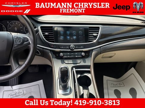 Used 2017 Buick LaCrosse FWD image 17