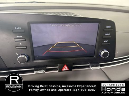 Used 2023 Hyundai Elantra SEL FWD image 8