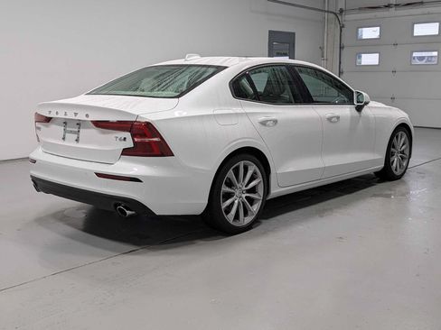 Used 2020 Volvo S60 T6 Momentum w/ Protection Package Premier AWD/4WD image 8