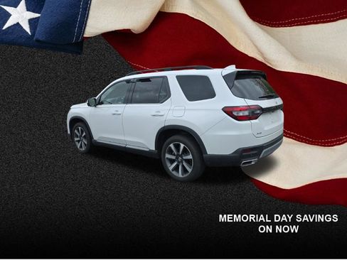 Certified 2024 Honda Pilot Elite image 4