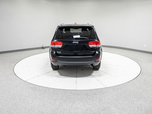 Used 2019 Jeep Grand Cherokee Laredo AWD/4WD image 32