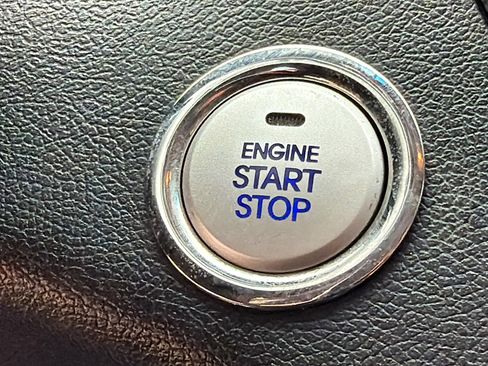 Used 2013 Hyundai Sonata Limited image 30