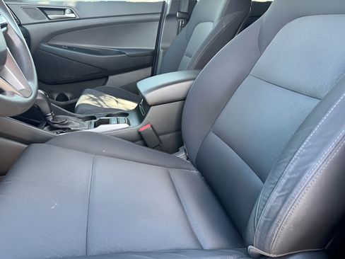 Used 2018 Hyundai Tucson SE FWD image 17