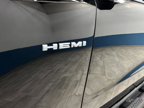 Used 2022 Dodge Durango R/T image 36