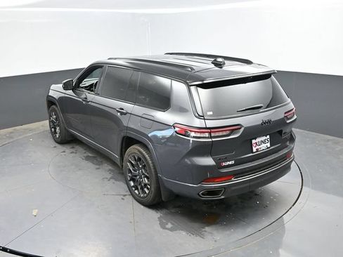 Used 2024 Jeep Grand Cherokee L Summit AWD/4WD image 45