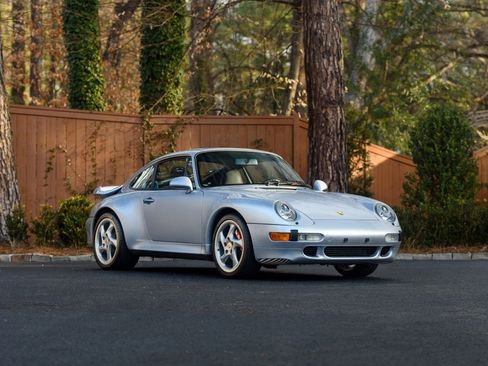 Used 1996 Porsche 911 Turbo image 4