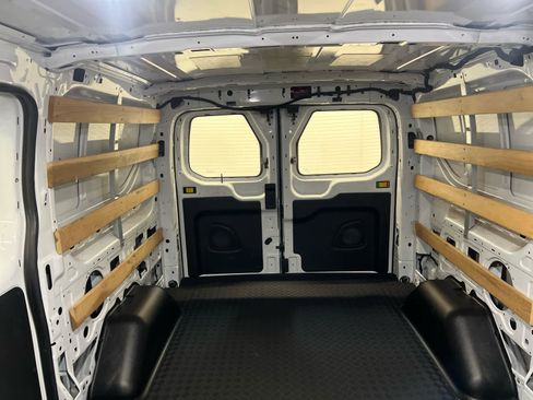 Used 2022 Ford Transit 250 w/ Exterior Upgrade Package image 37