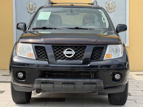Used 2012 Nissan Frontier PRO-4X w/ Pro-4x Luxury Pkg AWD/4WD image 2