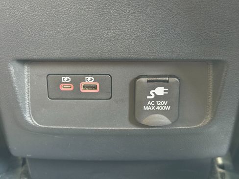 Used 2022 Nissan Frontier SV RWD image 28