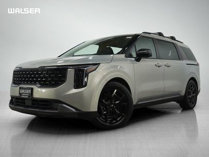 Used 2025 Kia Carnival SX Prestige