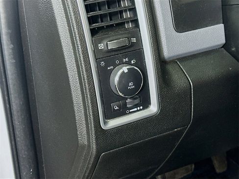 Used 2019 RAM 1500 Classic Warlock image 18