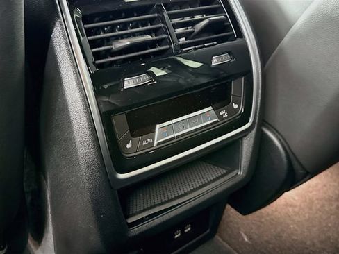 New 2026 BMW X5 xDrive40i w/ M Sport Package AWD/4WD image 27