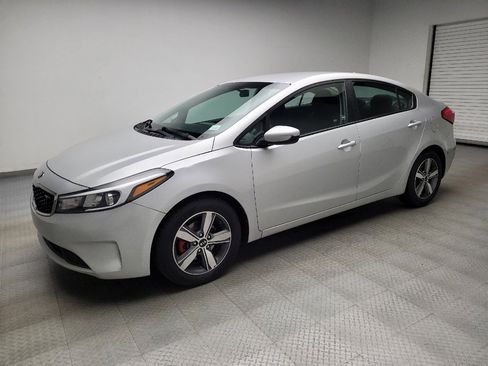 Used 2018 Kia Forte LX w/ LX Popular Package FWD image 2