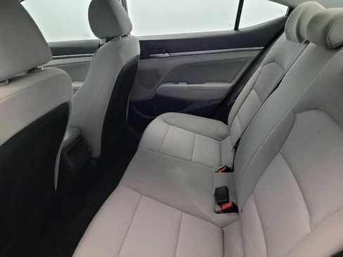 Used 2018 Hyundai Elantra SEL FWD image 18