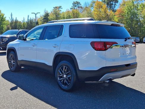 Used 2019 GMC Acadia SLT w/ LPO, Floor Liner Package image 4