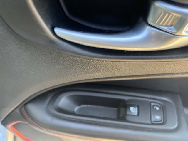 Used 2020 Jeep Compass Trailhawk AWD/4WD image 19