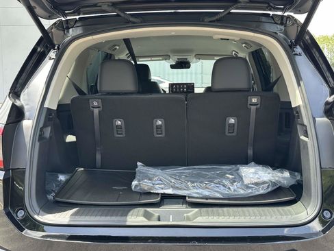 Certified 2026 Honda Pilot EX-L image 8