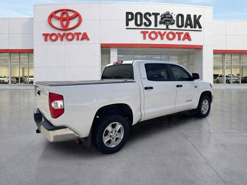 Used 2020 Toyota Tundra SR5 w/ SR5 Upgrade Package image 20