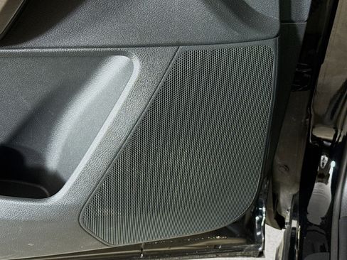 Used 2024 Nissan Pathfinder Platinum w/ Cargo Package image 22