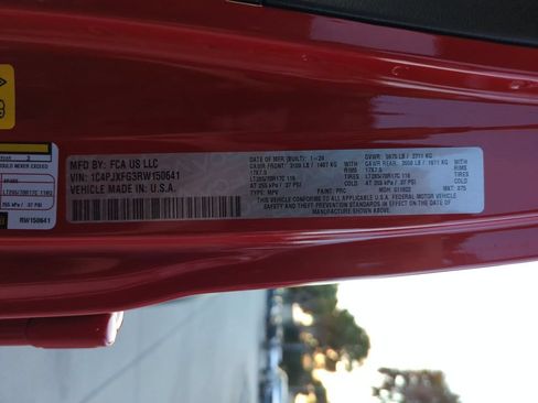 Used 2024 Jeep Wrangler Unlimited Rubicon AWD/4WD image 28