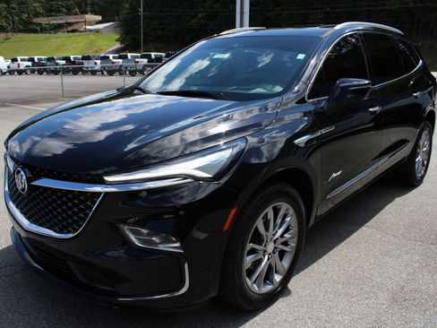 Used 2022 Buick Enclave Avenir w/ Avenir Technology Package image 7