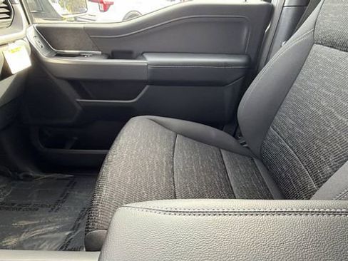 New 2025 Ford F150 XLT w/ Equipment Group 302A MID image 24